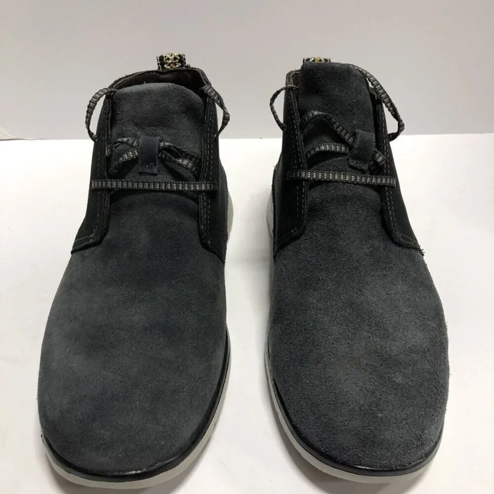 UGG Men's Freamon Waterproof Chukka Blue Size 9 M